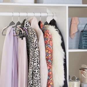 Perchas de plástico antideslizantes